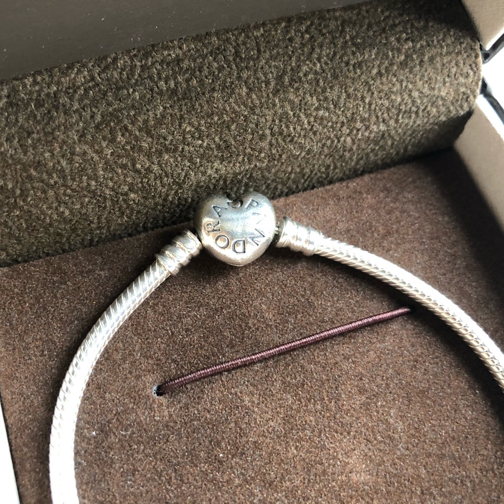 Authentic Pandora Bracelet with 4 Pandora Charms - Picture 3 of 12